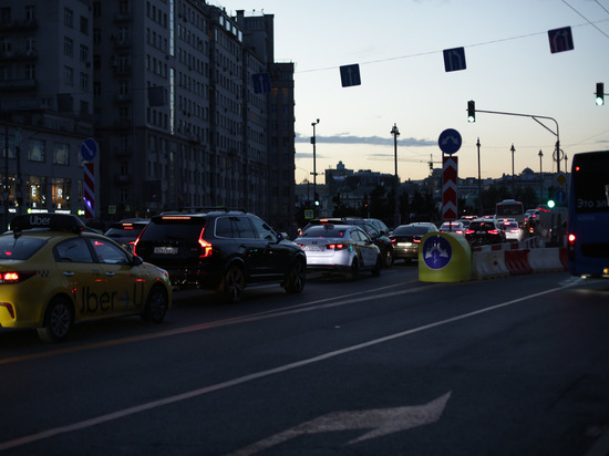 На улице Зиновьева в Апатитах утвердили организацию двустороннего движения