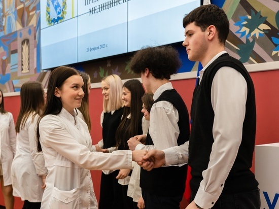 В Курской области в шести школах открылись предпрофессиональные медицинские классы