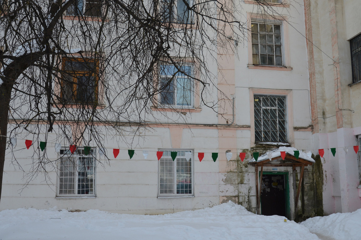 В Костроме сегодня принято решение о расселении дома № 6 по улице Ткачей