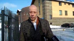 Адвокат подрывника Никиты Селюнина объяснил журналистам позицию защиты: видео