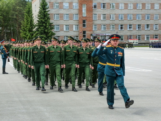 Семь выпускников НВВКУ стали Героями России за время СВО