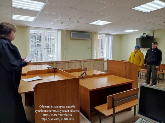 Курянина осудили за кражу у соседки тушки утки, сала и 5 тысяч рублей