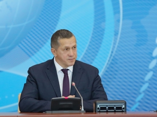 Трутнев поздравил жителей Дальнего Востока с Днем защитника Отечества
