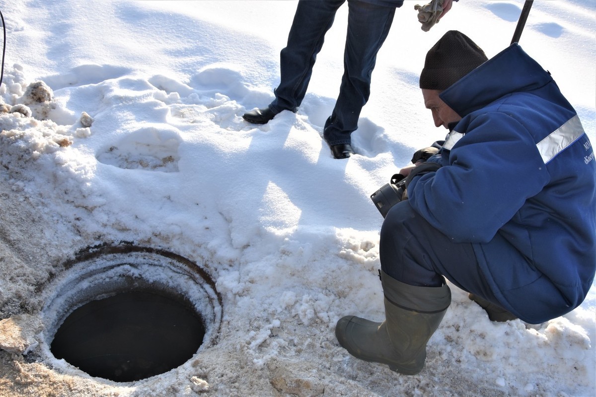 В Костроме ликвидируют самопальные врезки в систему канализации