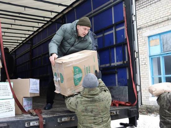 Омское отделение “Единой России” доставило 20 тонн гуманитарного груза в Стаханов