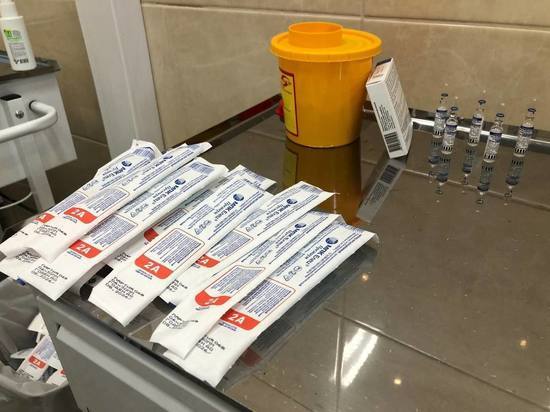 Почти 220 человек подхватили коронавирус за сутки в Ленобласти