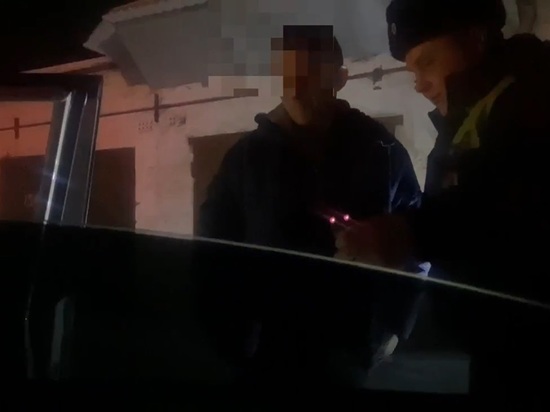 В Абакане сотрудники ДПС поймали водителя под морфином