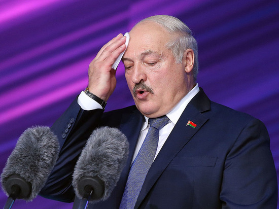 Лукашенко: нет такого скопления войск у соседей, чтобы втянуть Беларусь в войну