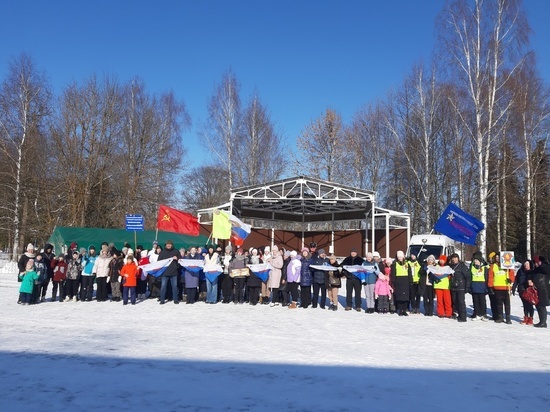 В Дeнь защитника Отeчeства гагаринскиe школьники сыграли в «Зарницу»