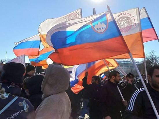 На французском телевидении жители Донецка заявили о необходимости победы России