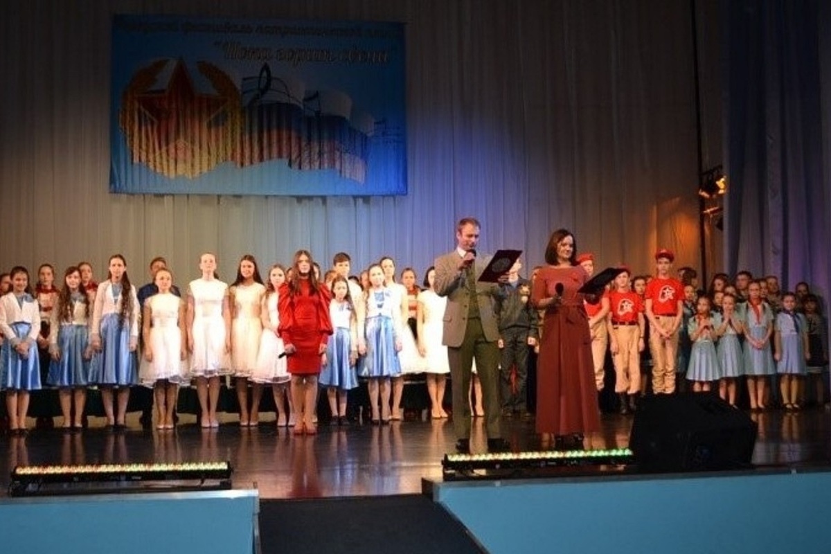 В Костроме определили победителя фестиваля патриотической песни «Пока горит свеча»