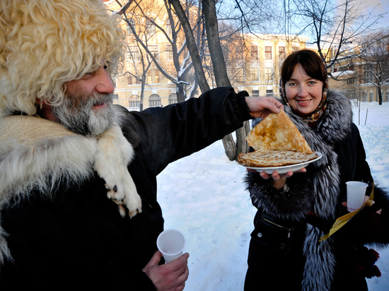 Диетолог Соломатина рассказала, как без потери вкуса снизить калорийность блинов