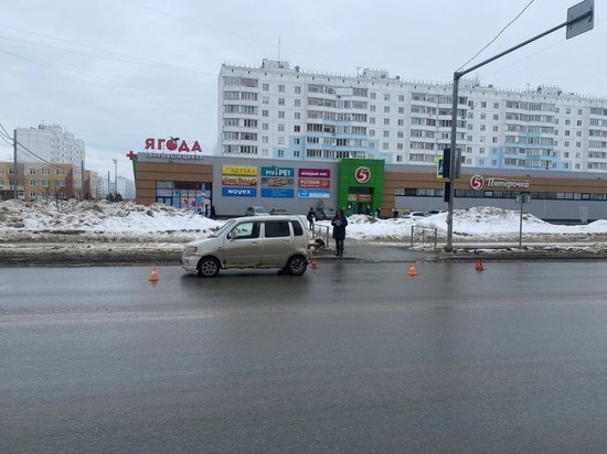 В Новосибирске иномарка сбила 13-летнюю девочку на переходе