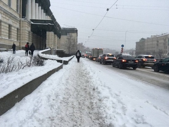 Снег в Петербурге будет идти почти весь день 25 февраля