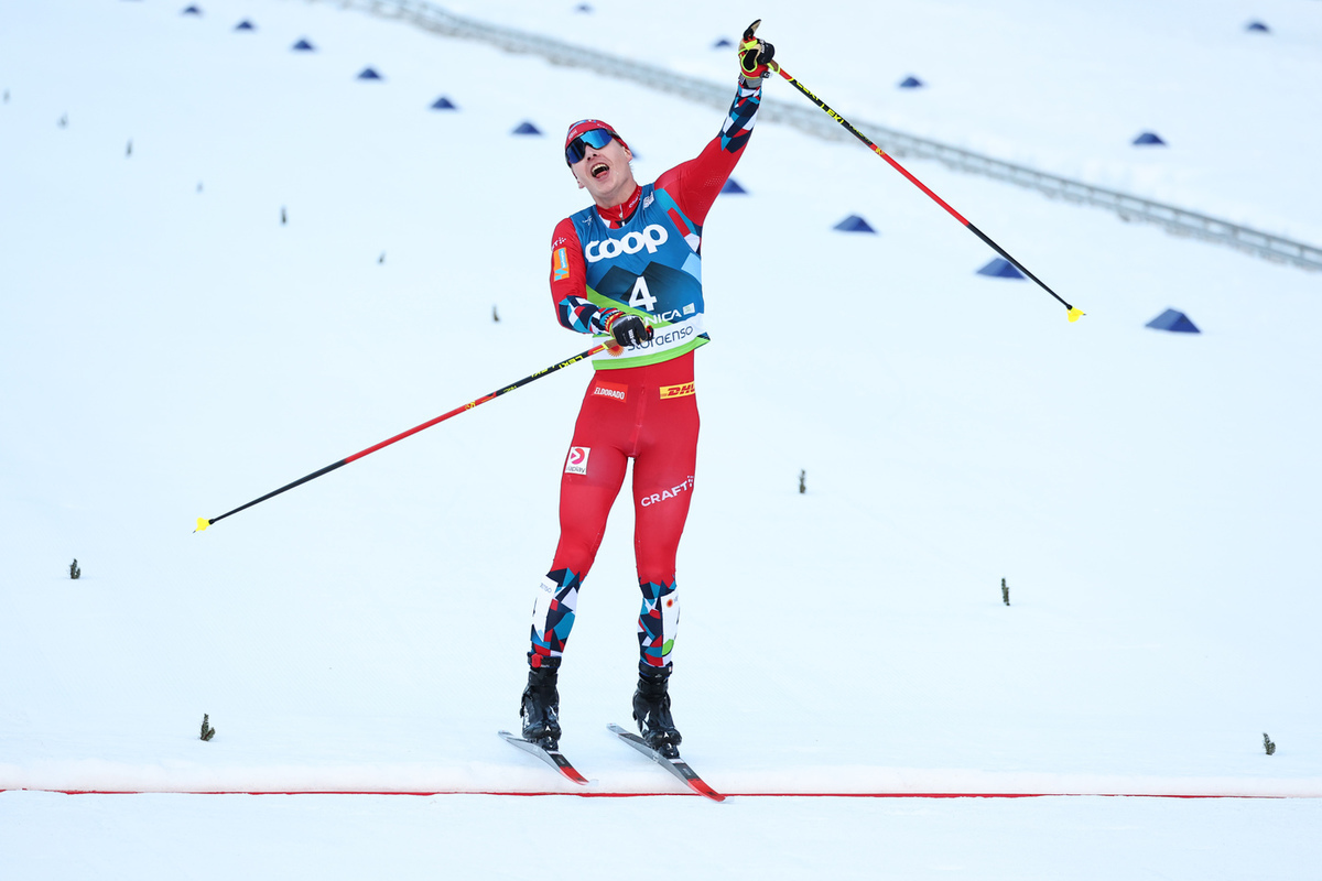 Лыжник Крюгер выиграл скиатлон на чемпионате мира, Клебо стал вторым