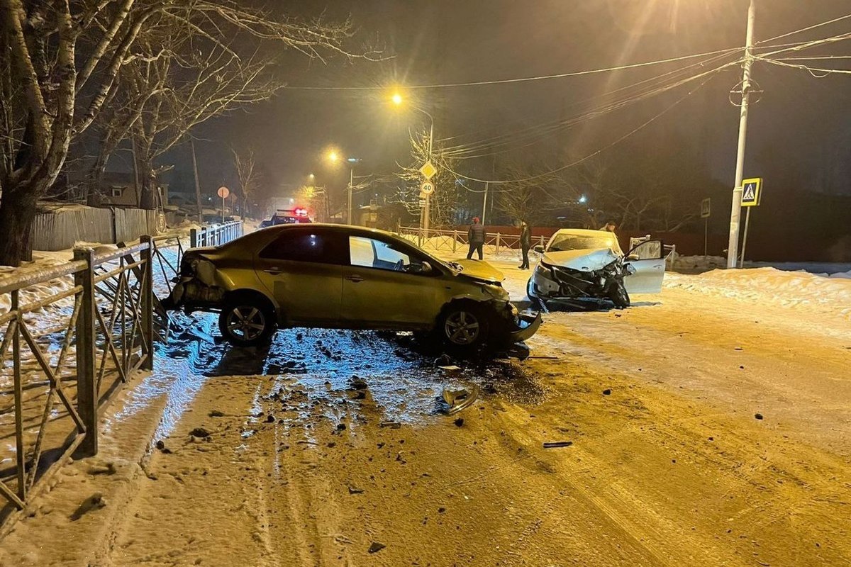 происшествия южно сахалинск сегодня. происшествия в южно сахалинске. 22. 2016 столкновение южно-сахалинск. происшествия южно сахалинск сегодня.