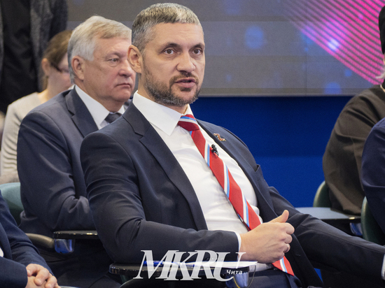 Вместе с ним в списки оказались имена еще 46 глав регионов