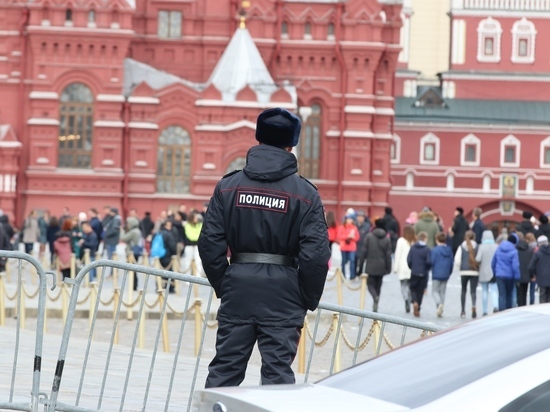 Baza: московской полиции приказали задерживать подростков с приметами «ЧВК Рёдан»