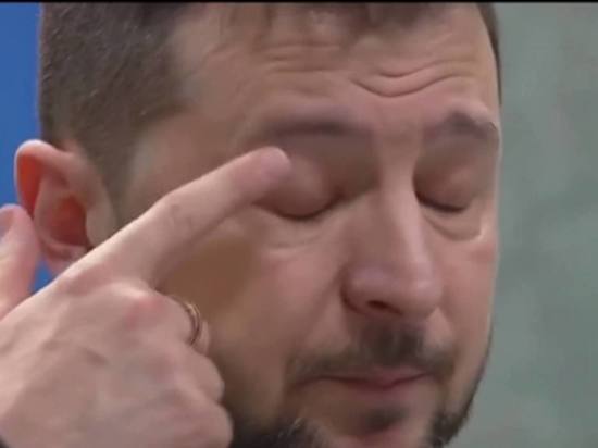 Зеленский расплакался в ходе пресс-конференции