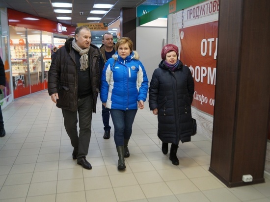 Мэр Сорокина посетила новый торговый комплекс «Барс на Есенина» в Рязани
