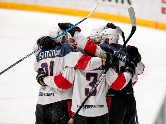 ХК «Арктика» из Заполярья вышел в плей-офф Национальной молодежной хоккейной лиги