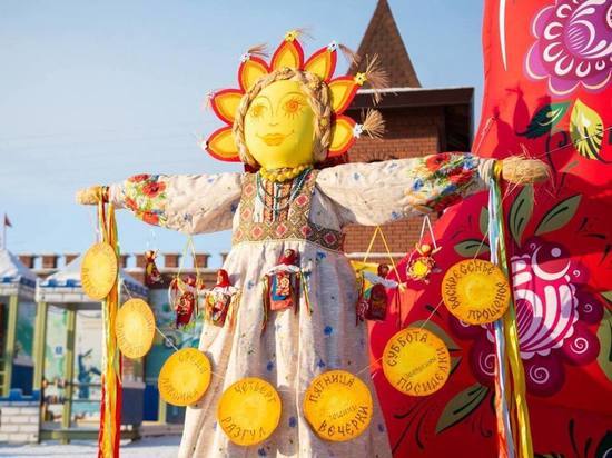Фестиваль пряника и парад санок прошли в Мурманске в шестой день Масленицы