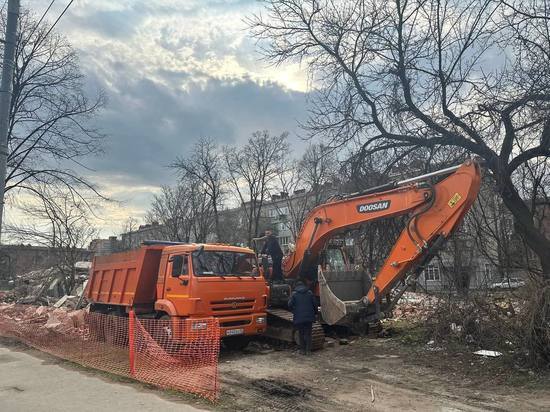  В Краснодаре снесли аварийное общежитие на ул. им. Дзержинского