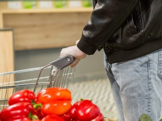 В Липецкой области задержали воронежца, подозреваемого в краже продуктов питания из магазинов