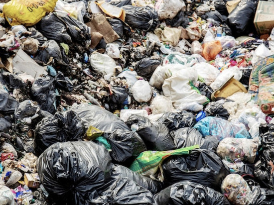 В одном из сёл Тамбовской области мусор вывозили всего раз в неделю