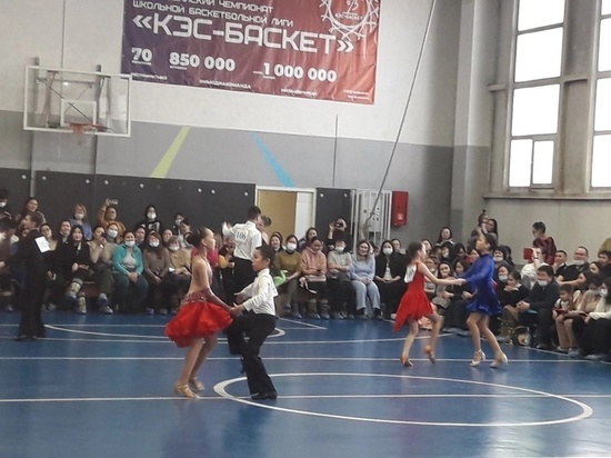 В столице Тувы прошел турнир по бальным танцам