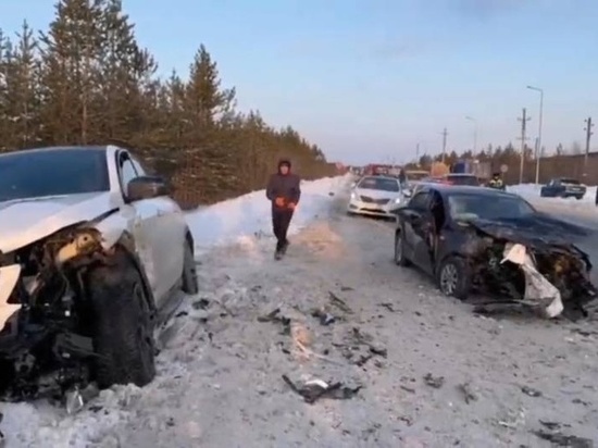 Под Губкинским дама за рулем авто вылетела на встречку и устроила ДТП