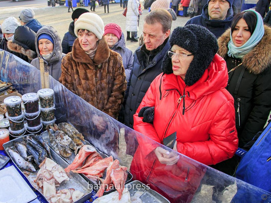 В Барнауле планируют провести 19 продовольственных ярмарок в 2023 году