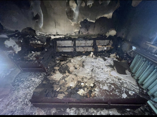 В Астрахани в пожаре погиб дедушка и его 4-летний внук