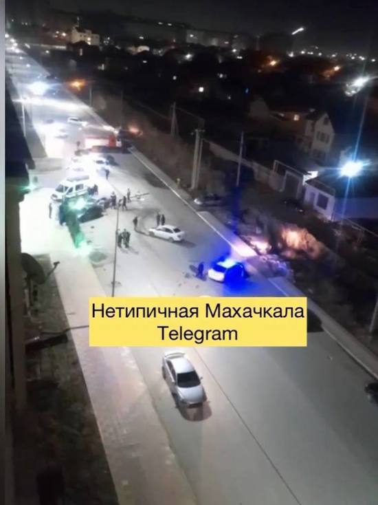 Четыре человека пострадали в аварии в Каспийске