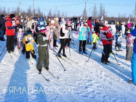 В Салехарде 300 любителей активного отдыха вышли на «Лыжню России»