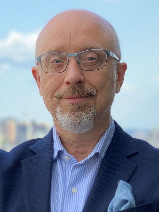 Министр обороны Украины Резников признался, что просил у Деда Мороза истребители