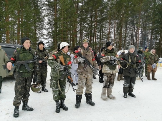 На юге Архангельской области юнармейцы и курсанты совершили тактический выход