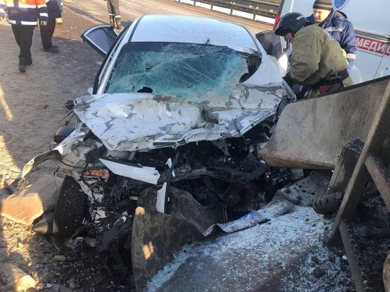 В Тверской области в страшном тройном ДТП один погиб, двое пострадали