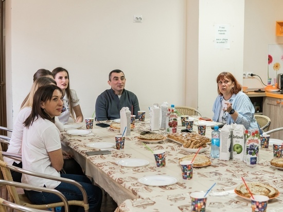 Депутат ЗСК Борис Юнанов посетил центр «Особое детство» в Сочи