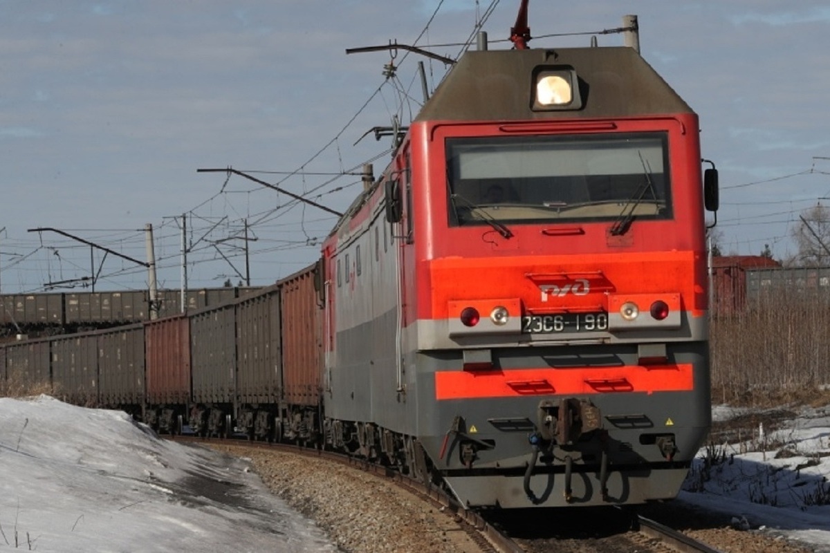 Урал РЖД. Свердловской железной дороги. Урал РЖД путеремонтная.