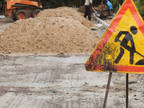 В Тамбове вновь перекопали отремонтированную дорогу на Державинской