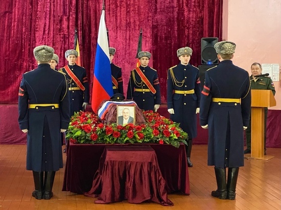 В Тверской области похоронили погибшего на СВО Алексея Виноградова