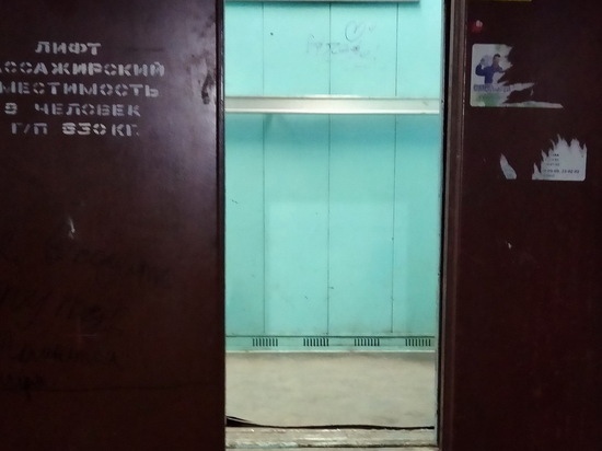 В Чувашии прорабатывается возможность замены лифтов вместе с ДОМ.РФ