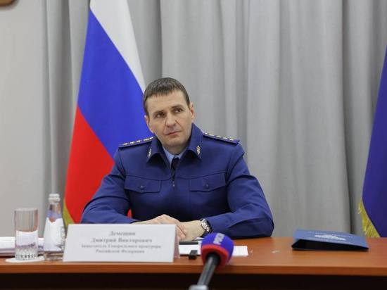 Заместитель Генпрокурора России Демешин 28 февраля в Томске провел личный прием граждан