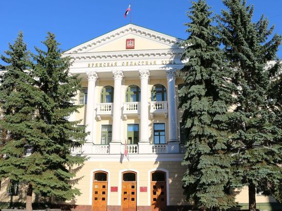 Три брянца получили звание Заслуженного работника ЖКХ