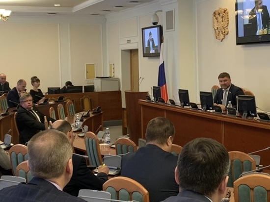 В Нижегородской области депутаты ЛДПР разработают меры поддержки по оплате ЖКУ