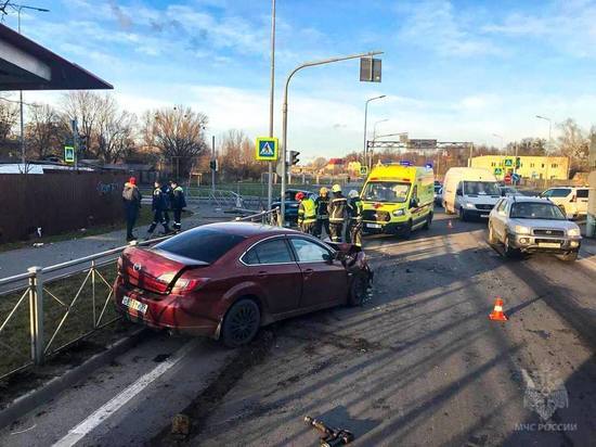 В Калининграде спасатели помогли в ДТП на Ялтинской