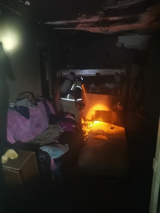 В Курске во время пожара на проспекте Клыкова пострадал мужчина