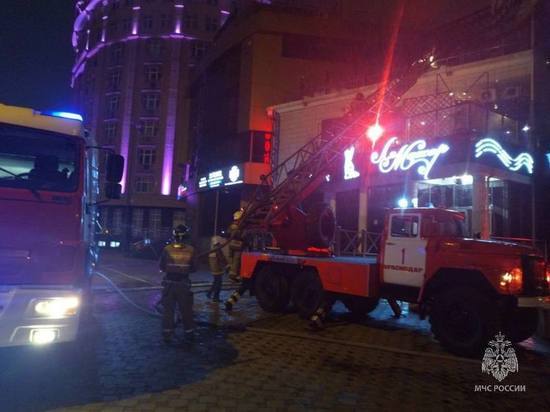 В Краснодаре прокуратура организовала проверку по факту возгорания ресторана на улице Кубанская набережная