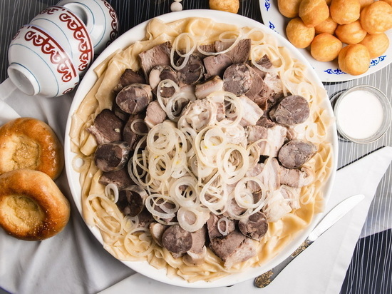 Кумыс, казы, бешбармак – куда уходят корнями гастрономические визитки Казахстана